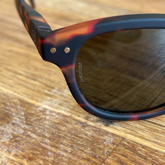 Izipizi Tortoiseshell Sunglasses Polarized - Picture 3 of 9